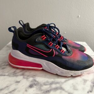 Nike Air Max 270 React SE